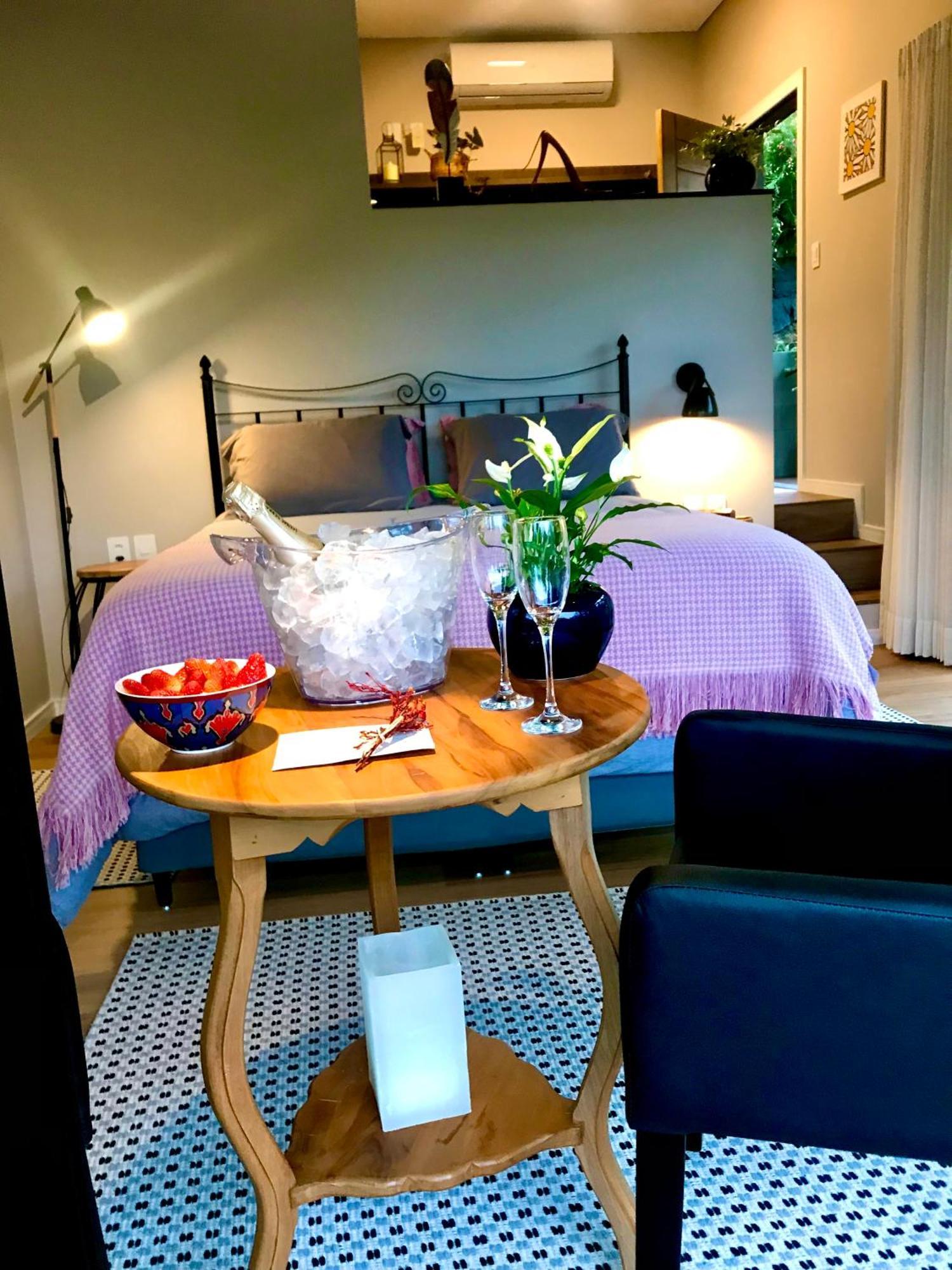 Studios Altos Da Igrejinha Florianópolis Δωμάτιο φωτογραφία